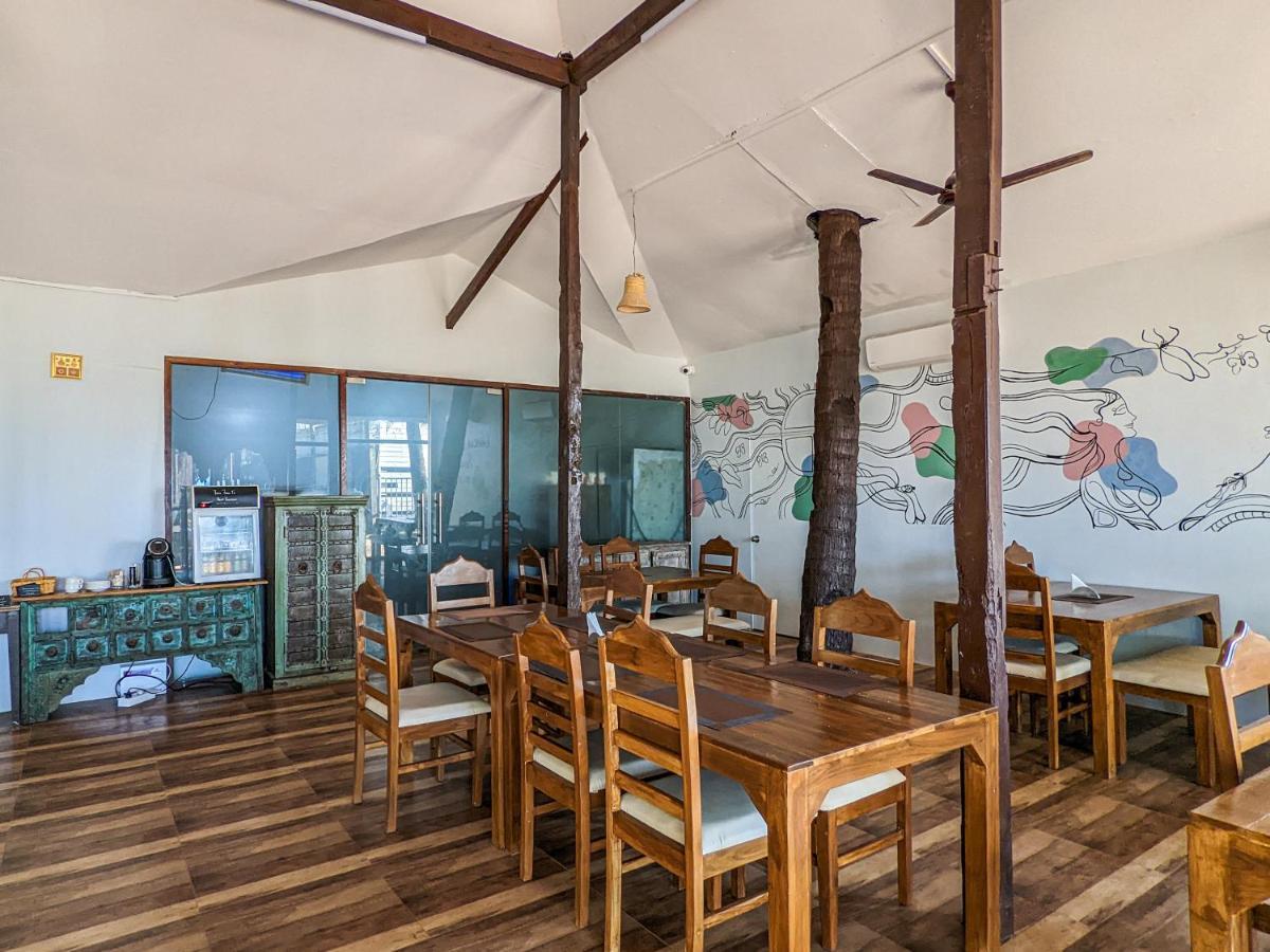 De Soul Sante Beach Resorts Morjim Goa Eksteriør bilde