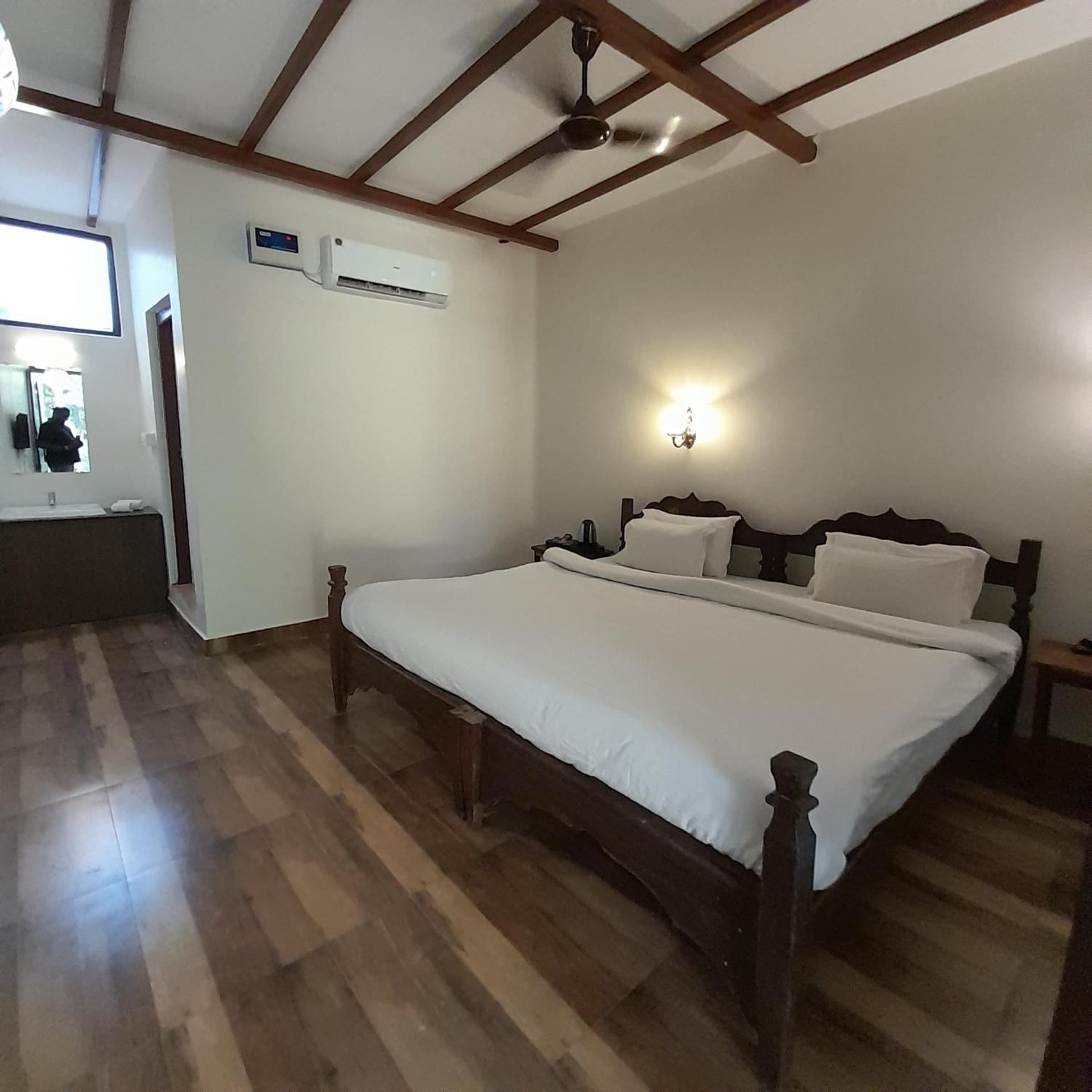 De Soul Sante Beach Resorts Morjim Goa Eksteriør bilde